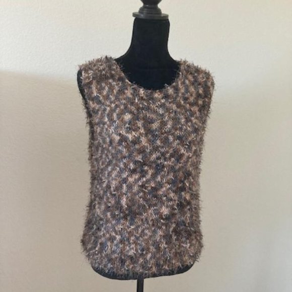 Hand Knitted Top - Picture 1 of 5